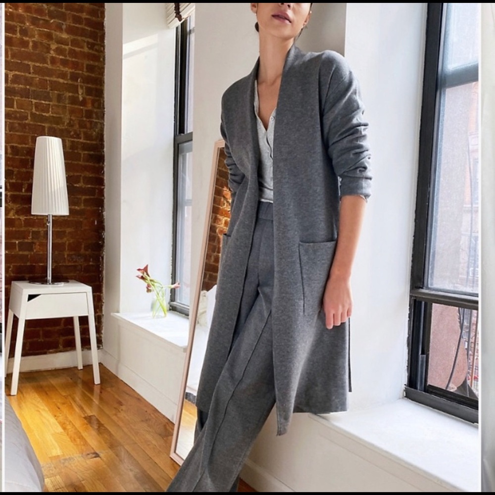 BANANA REPUBLIC Long Sweater Jacket, Large